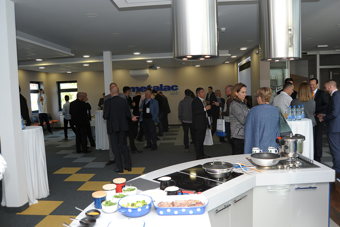 10 PANEL DISCUSSION AT METALAC ON INDUSTRY 4.0 &ndash; ADVANCED INDUSTRIALIZATION OF SERBIA