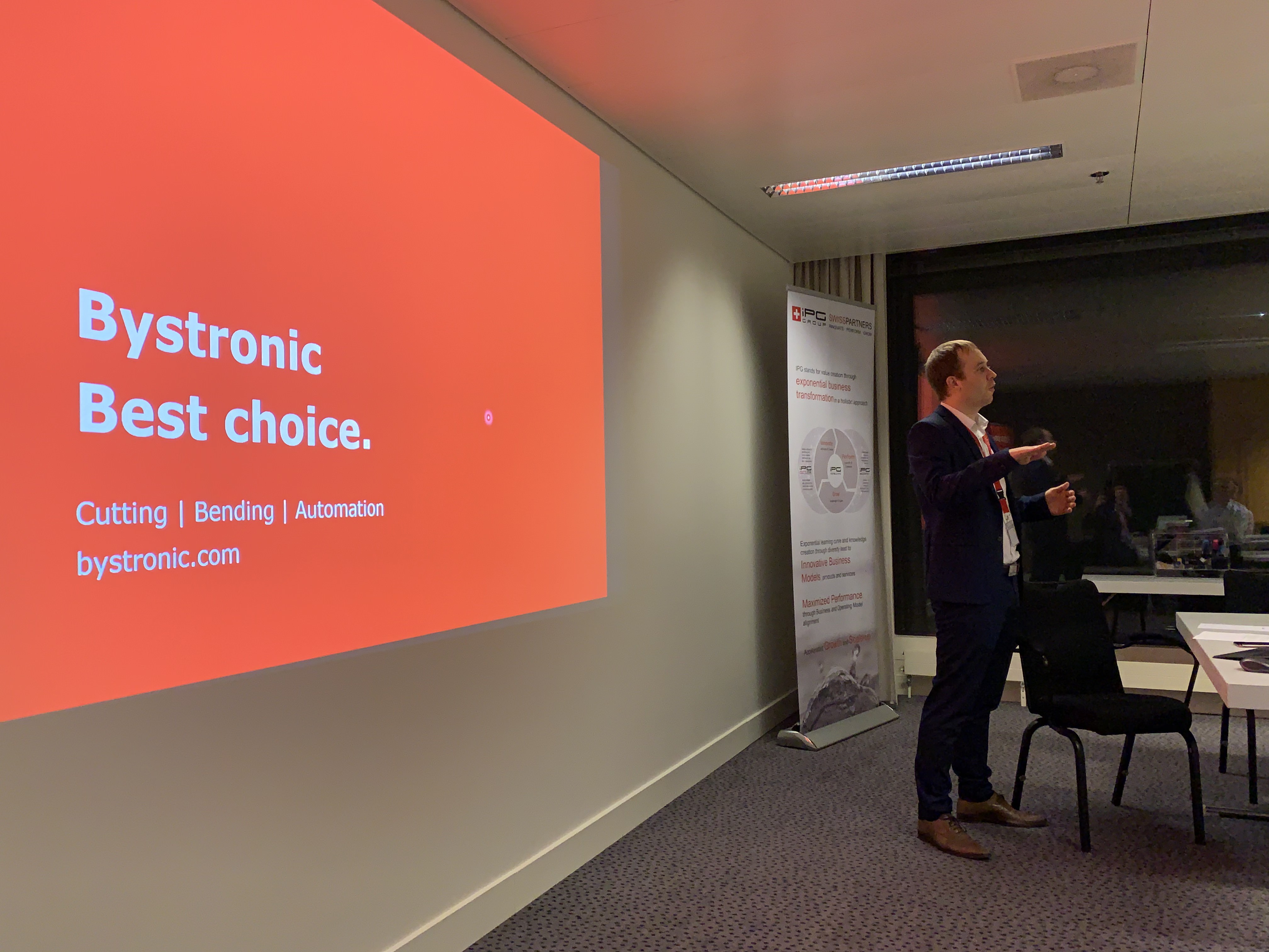 ProcNOW-3 REVIEW IPG - JAGGAER NETWORKING EVENT PROCUREMENT NOW: IS PURCHASING DIGITAL?