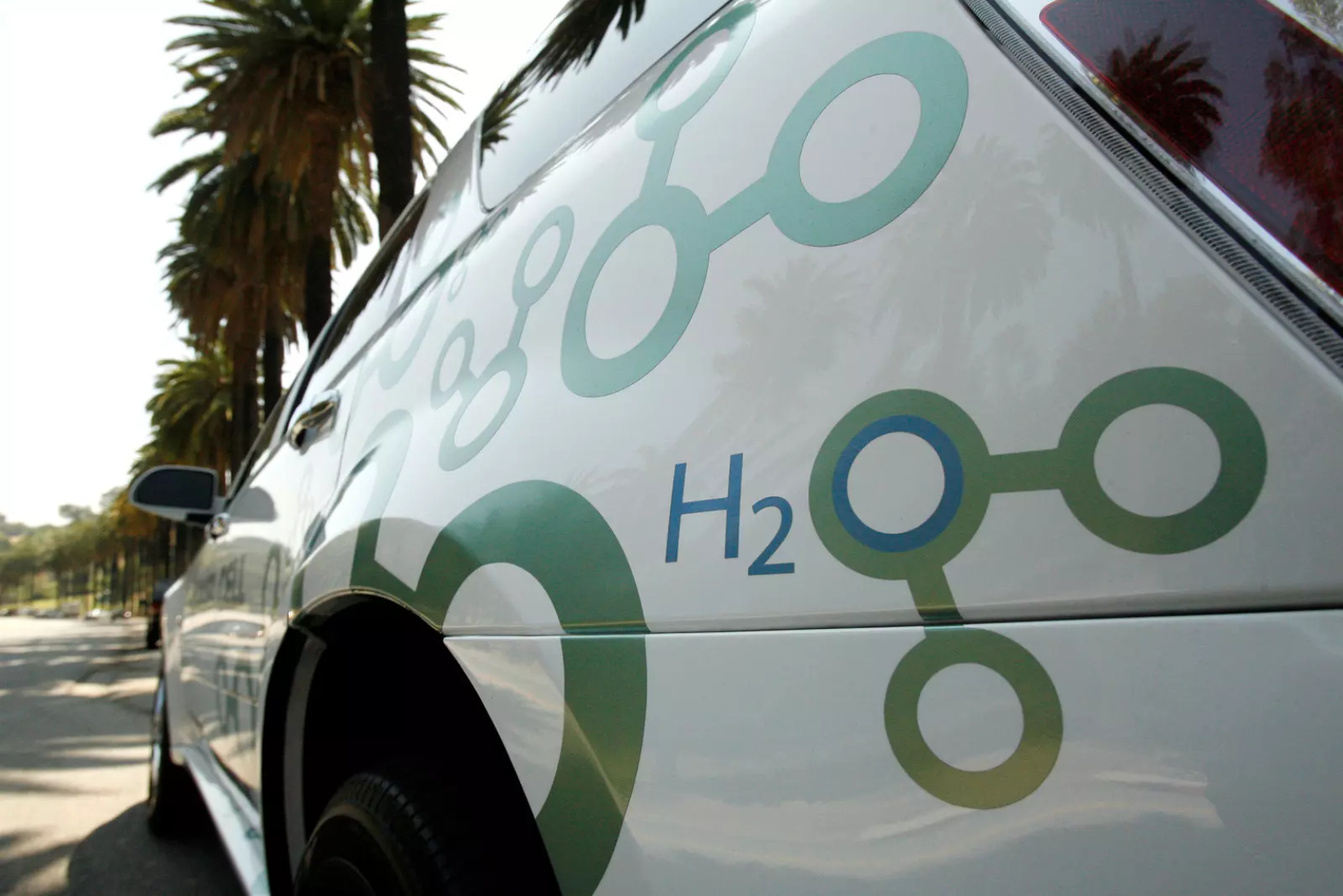 WHAT YOU NEED TO KNOW ABOUT HYDROGEN IN ENERGY TRANSITION